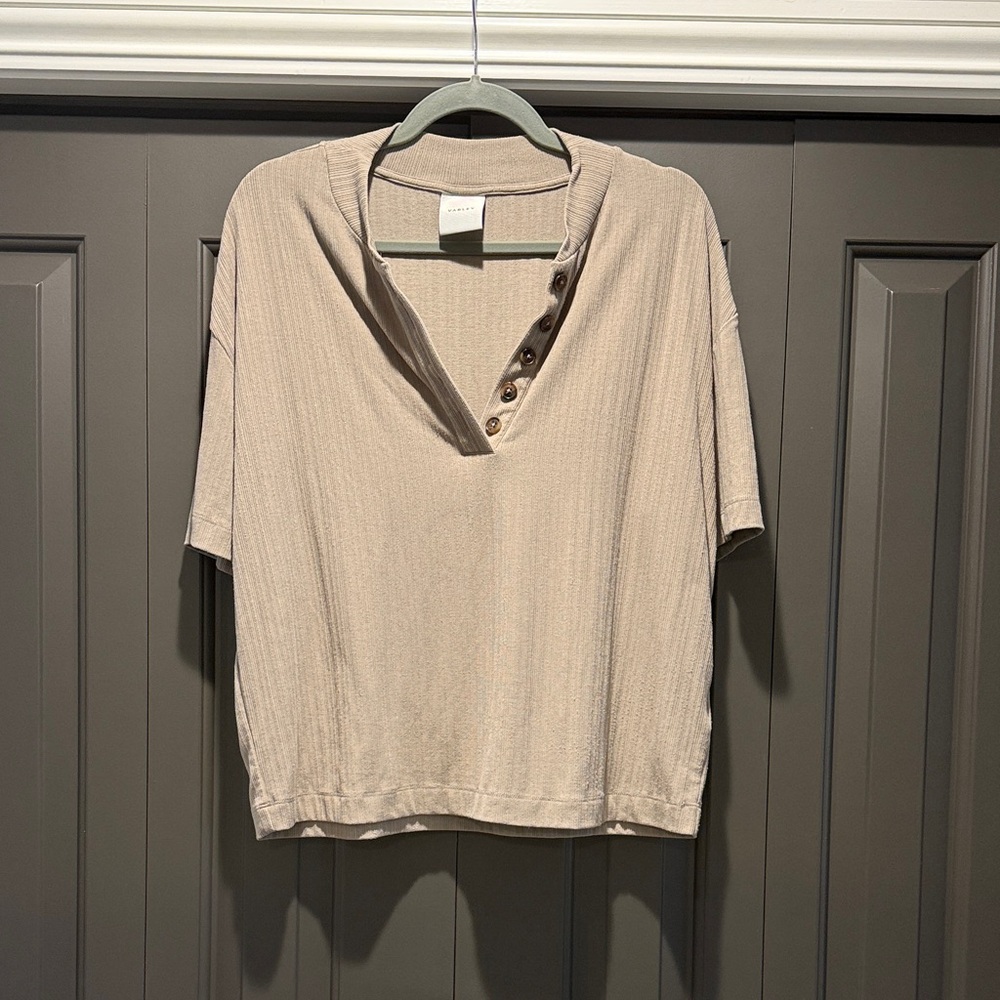 Varley Kasey Mock Placket Rib Tee